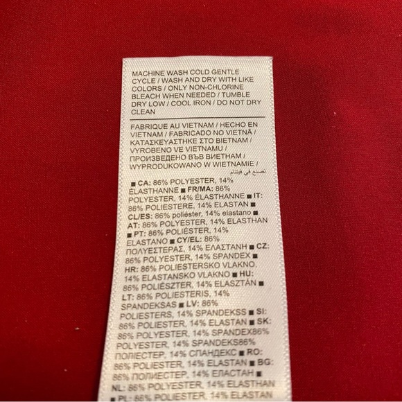 Athleta Women's Urbanite Top Long Sleeve Button Down Shirt Candy Red Size 1X - Picture 11 of 11